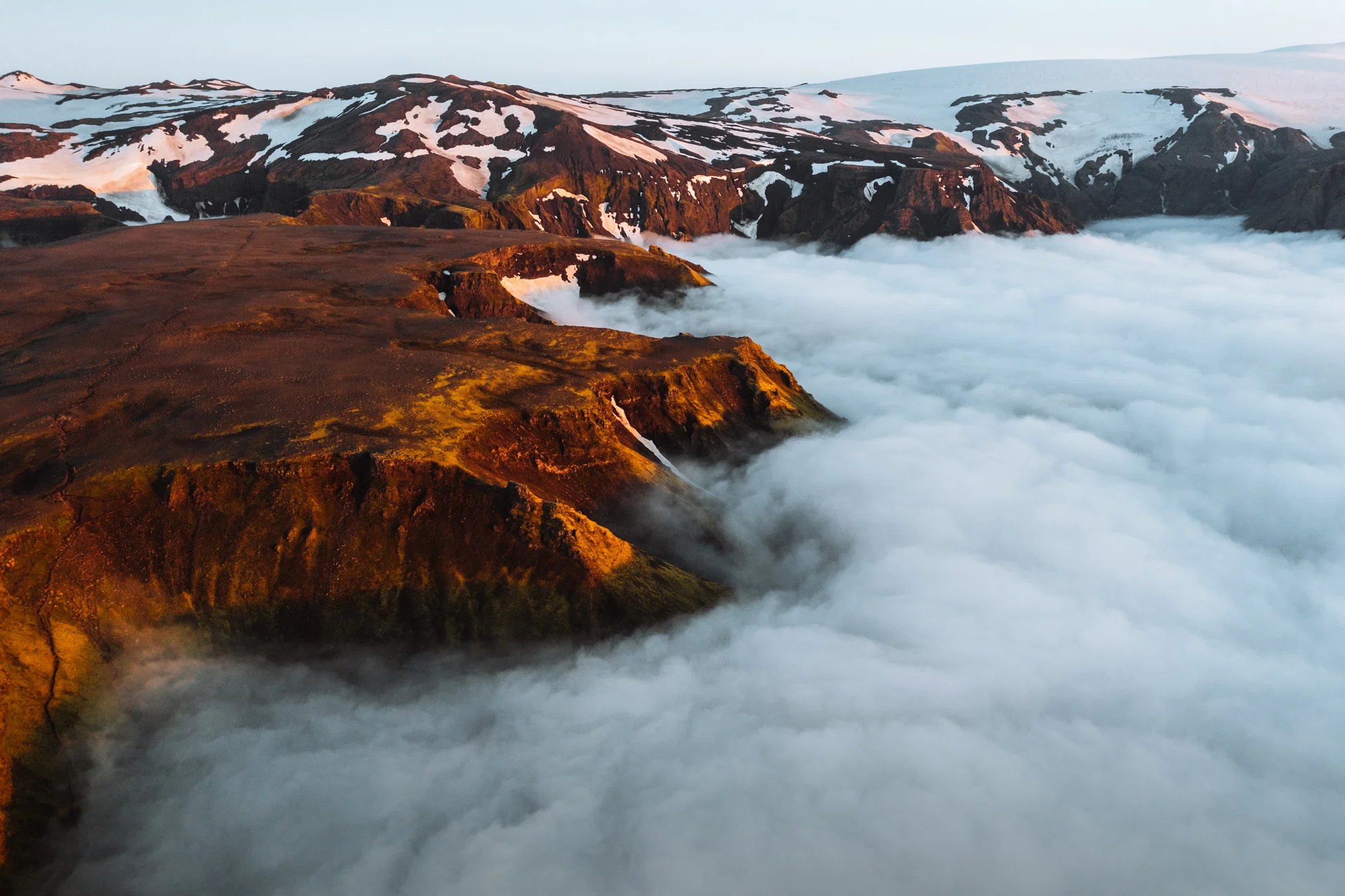 6 Day Laugavegur & Fimmvörðuháls Trek - Huts