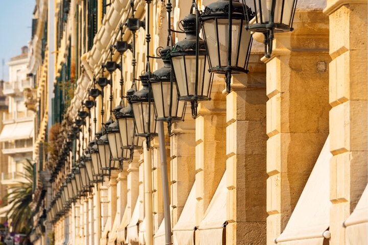 Corfu Scavenger Hunt & Highlights Self-Guided Walking Tour