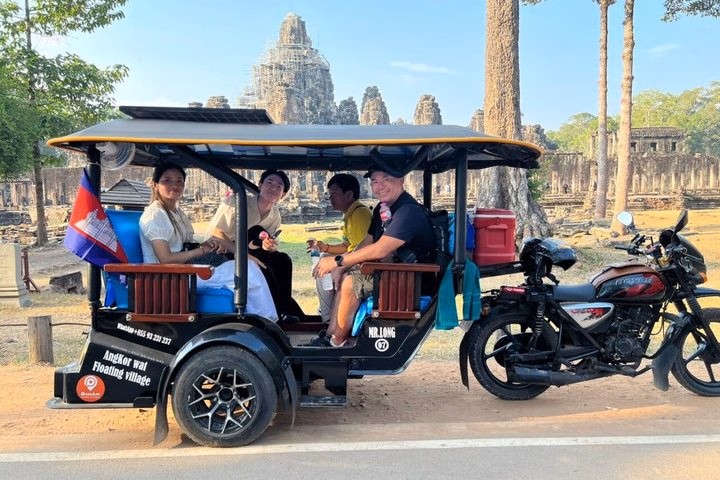 Angkor Wat Sunset Small Circuit Tour with Transportation Only