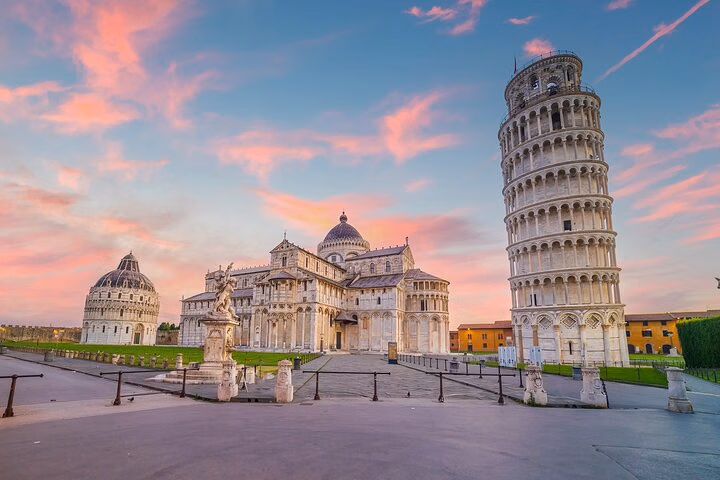 Florence to Pisa: Private Tour to Leaning Tower & Piazza Miracoli