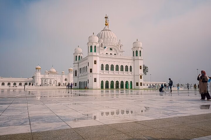BT-Lahore Private 5 Days 5 Nights Enchanted West Punjab Tour