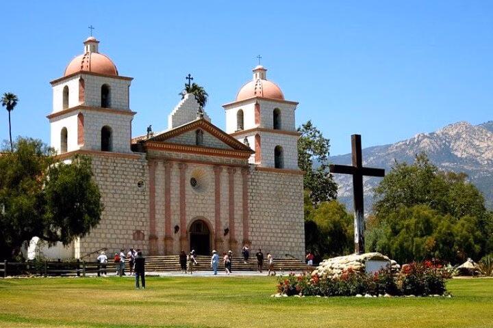 BT:From Los Angeles -Private Day Tour to Santa Barbara from Los Angeles