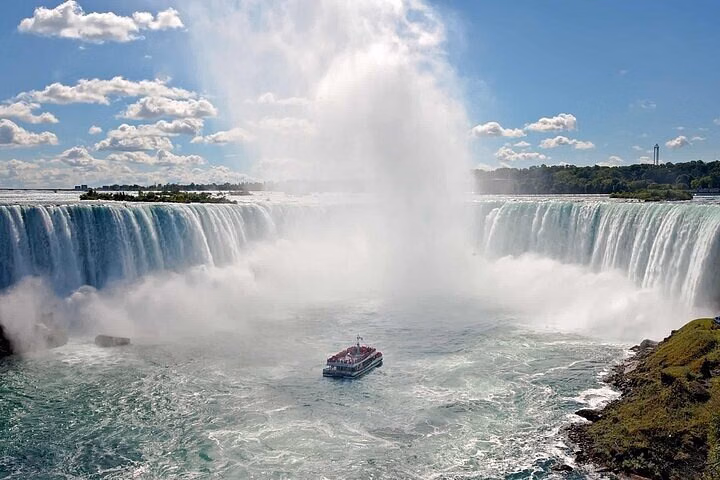 BT:Enchanted Full Day Niagara Falls tour from New York City
