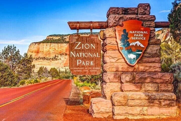 BT:Tour to Bryce Canyon and Zion National Park from Las Vegas