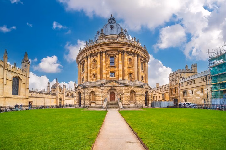 London Day Trip to Oxford and Cotswolds Villages