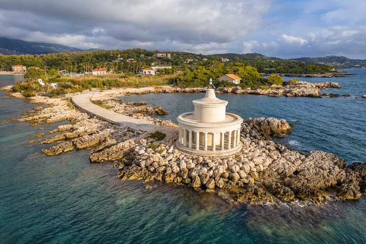 Explore Kefalonia: Private Full-Day tour with a Local