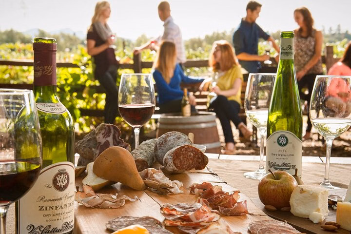 BT: Private Enchanted Napa and Sonoma Wine Tour in SUV from SFO