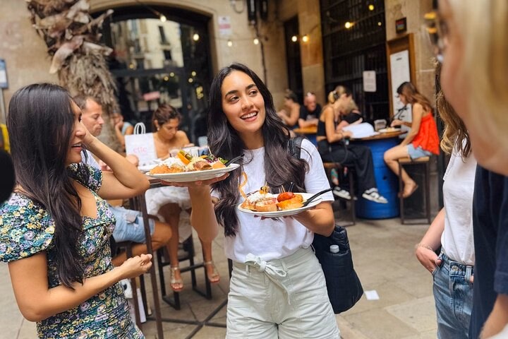 Barcelona Tapas Food Tour: Local Bars & Spanish Classics