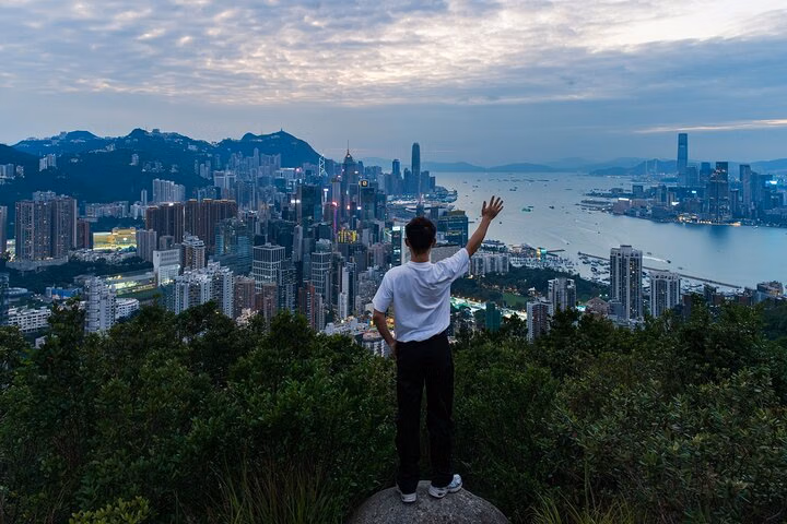 Explore the Culture and Icons of Guangzhou from Hong Kong