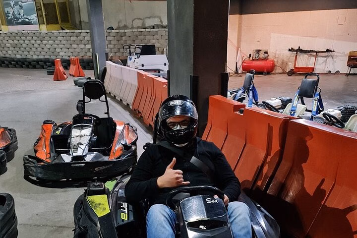 AUTOVROOOM Go-Karting Adventure