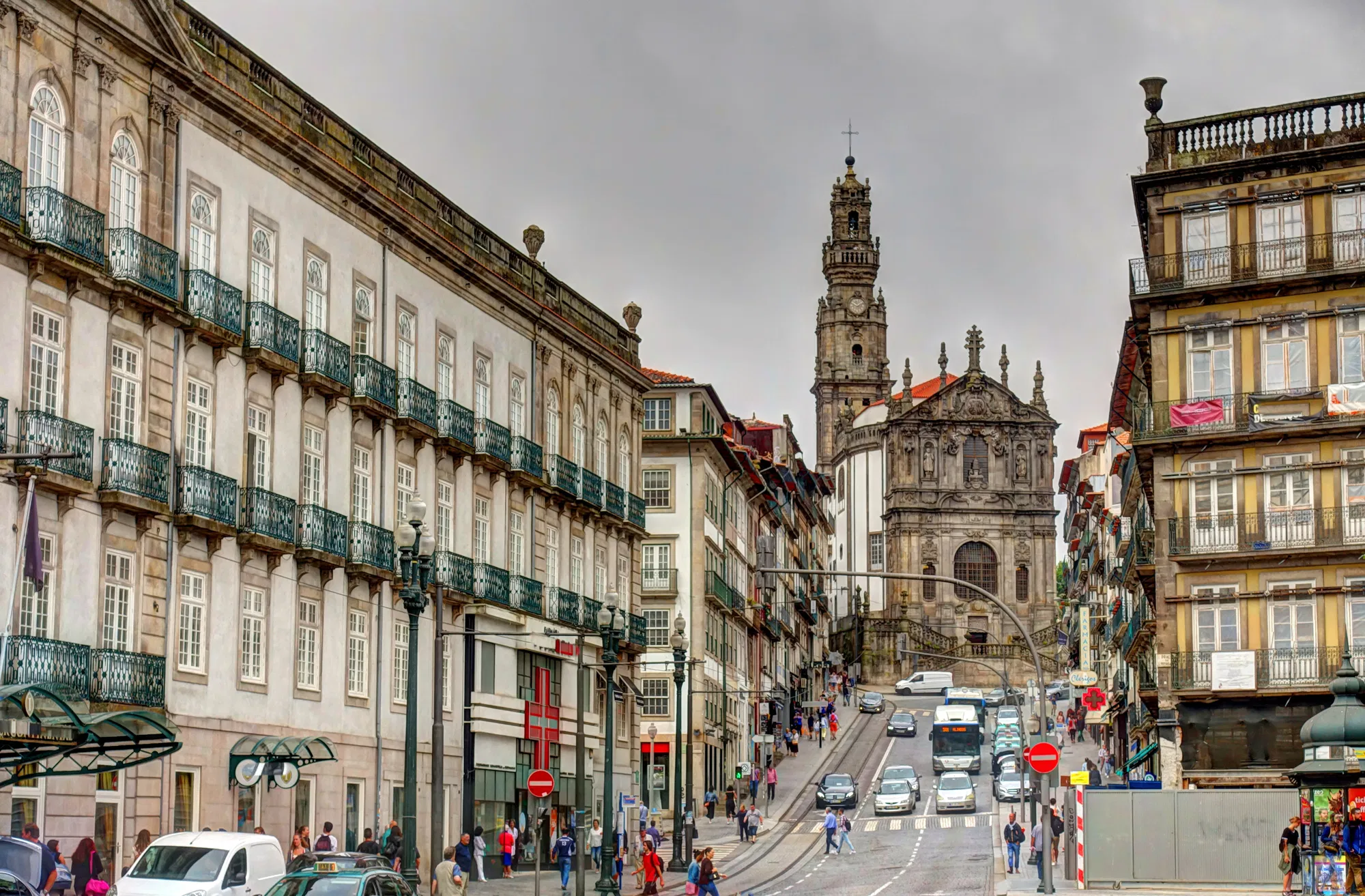 2 Nights Santiago de Compostela - From Lisbon.