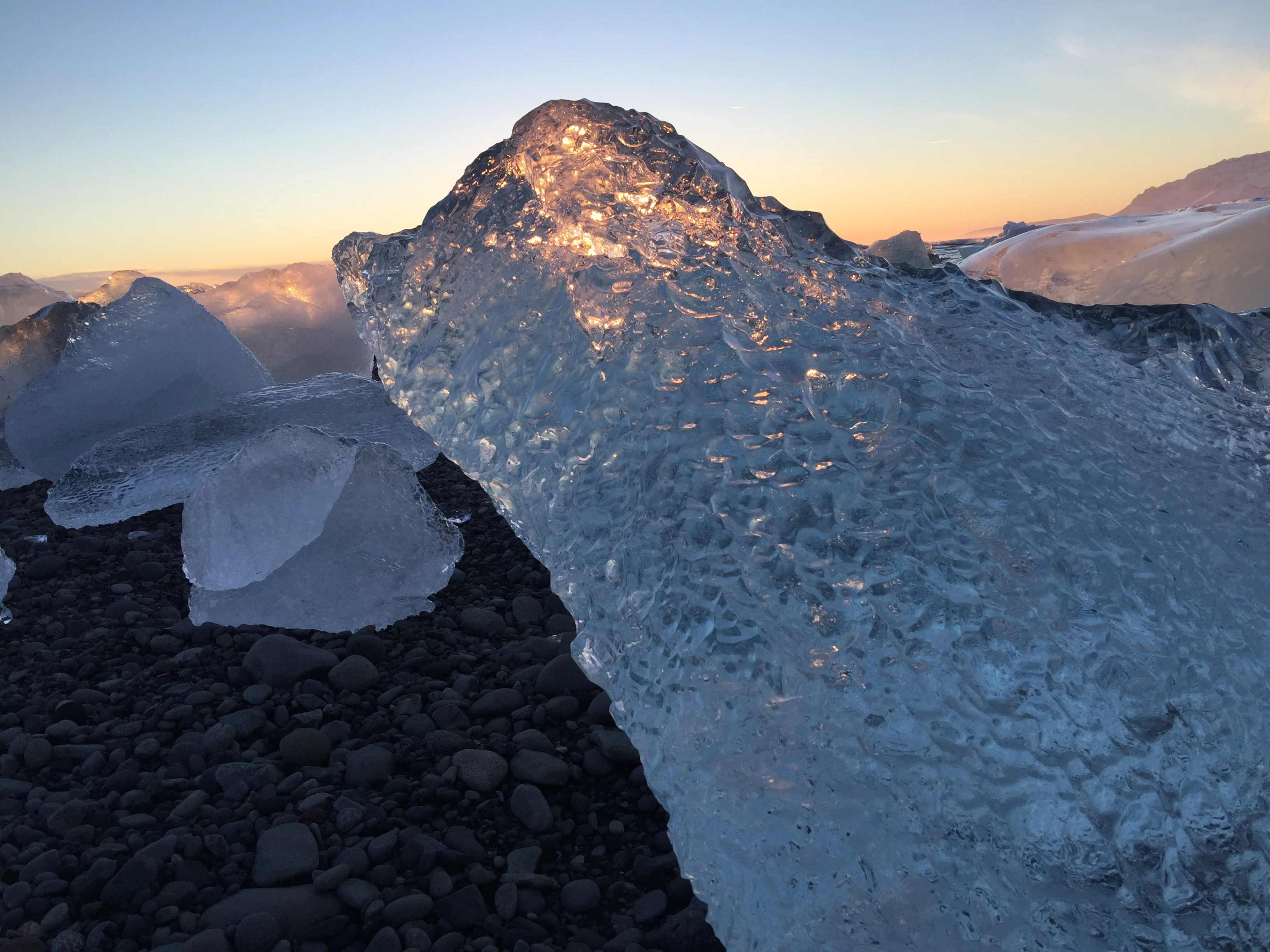 Chinese Tour: 3 Day - Golden Circle, South Coast, Jökulsárlón & Ice Cave
