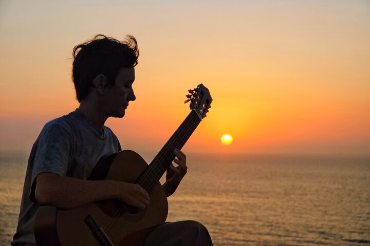 Barcelona Sunset Private Sailing & Live Spanish Guitar & open Bar (max 8)