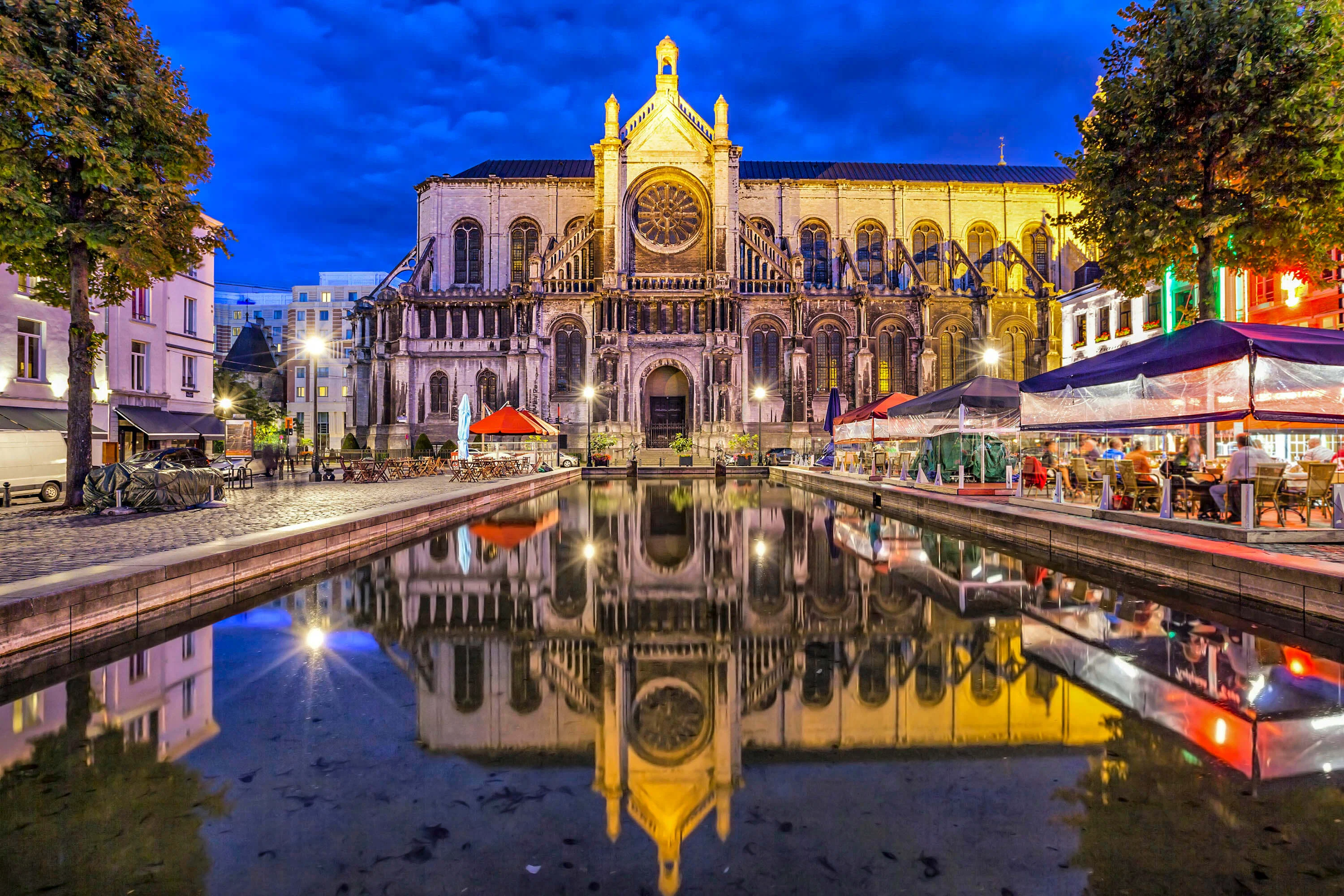 Brussels Walking City Tour with Smartphone Audio Guide