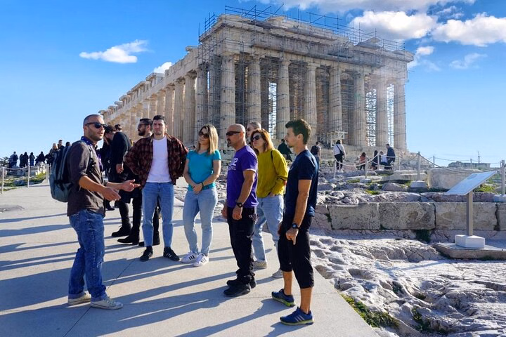 ACROPOLIS E-BIKE TOUR