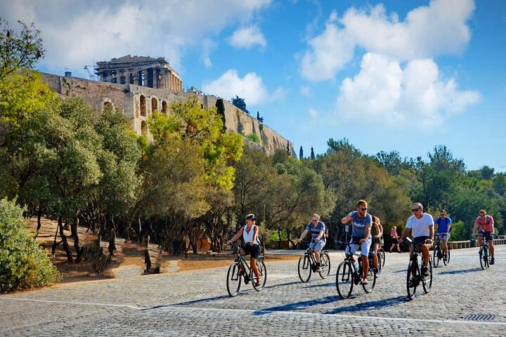 ATHENS ELECTRIC BIKE TOUR WITH ACROPOLIS OPTION
