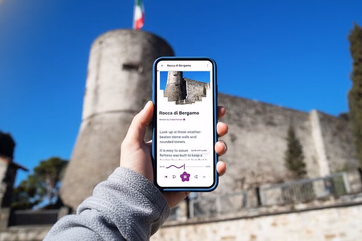 Bergamo Audio Guided Walking Tour Experience