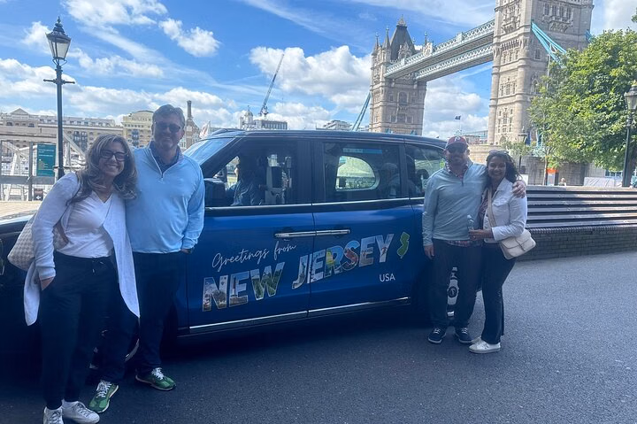 London Sightseeing Black Cab Tour with Heathrow Drop Off