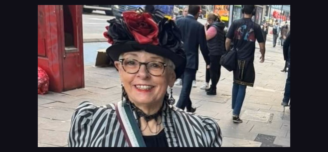 Jack the Ripper Tour Whitechapel plus a Curry in Brick Lane