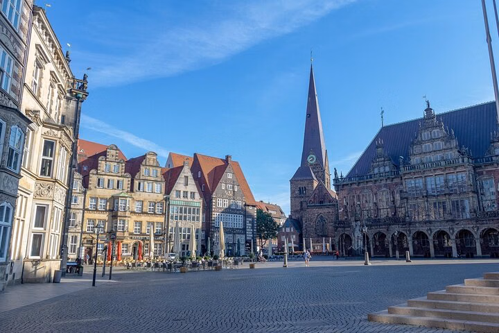 Bremen Private Walking Tour with Local Guide
