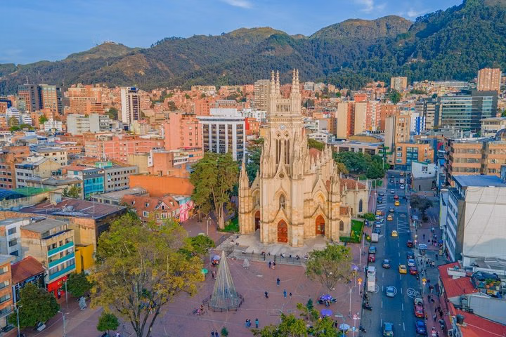 Bogota Private City Tour Full or Half Day Sightseeing