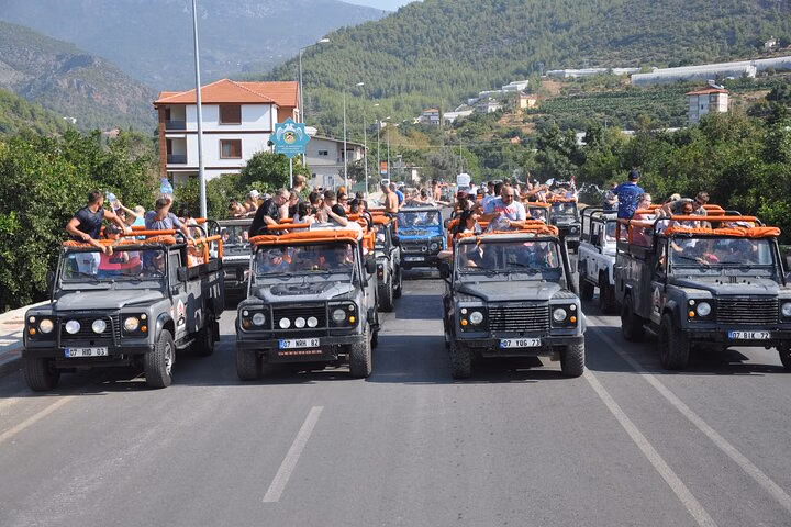 Jeep Safari Tour in Alanya