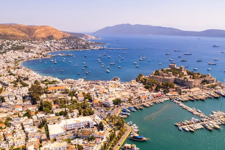 Bodrum Private City Tour Castle Old Town and Coast Views