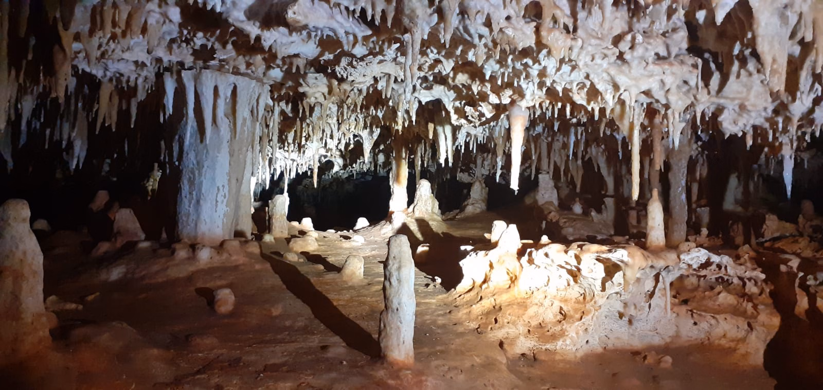 Cave Exploring Tour with Local Guide