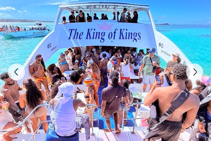 Celebrity Boat Party sand bar with drinks and high entertainment