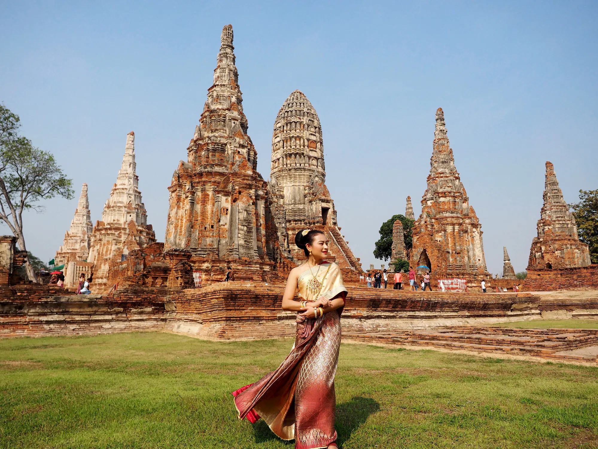 Bangkok: Ayutthaya UNESCO Temples, Giant Golden Buddha & Boat Ride.