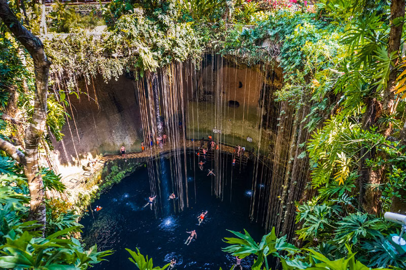 Chichen Itza, Cenote & Valladolid Tour