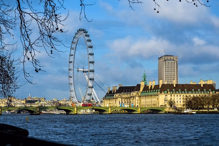 Gatwick Airport to Central London Private Round-Trip