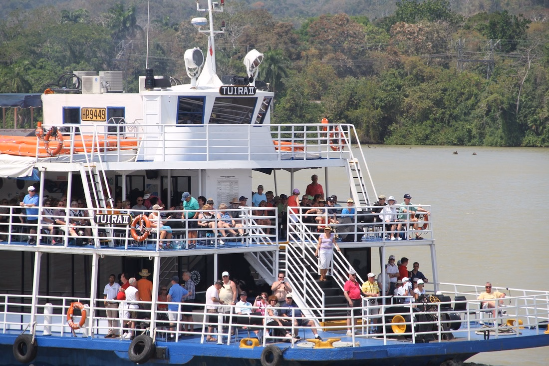 FG-09 - Tránsito Por El Canal De Panamá