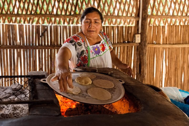 Chacchoben Mayan Ruins, Maya Village & Traditional Lunch