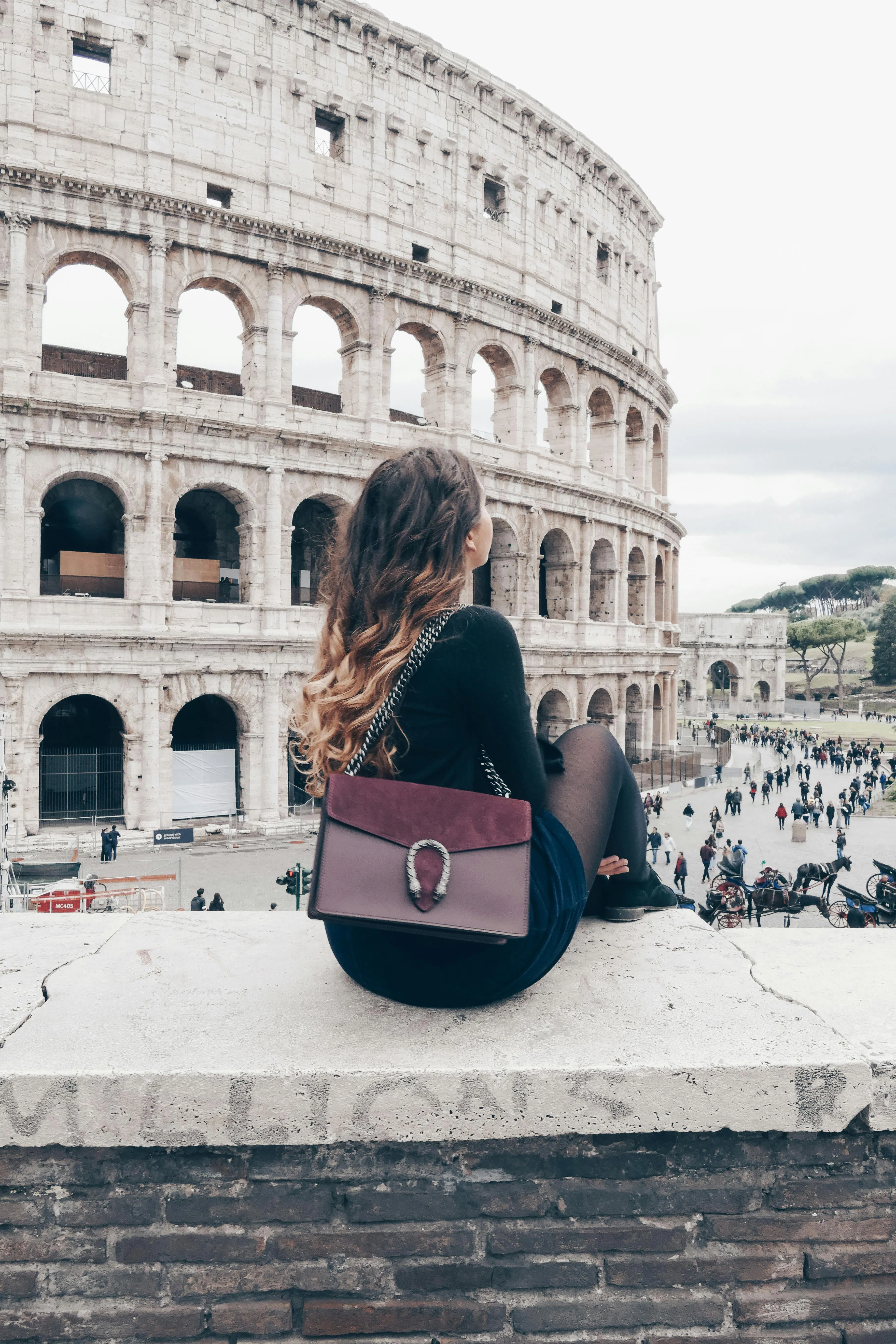 Colosseum Roman Forum and Palatine Hill Experience with Multimedia Video