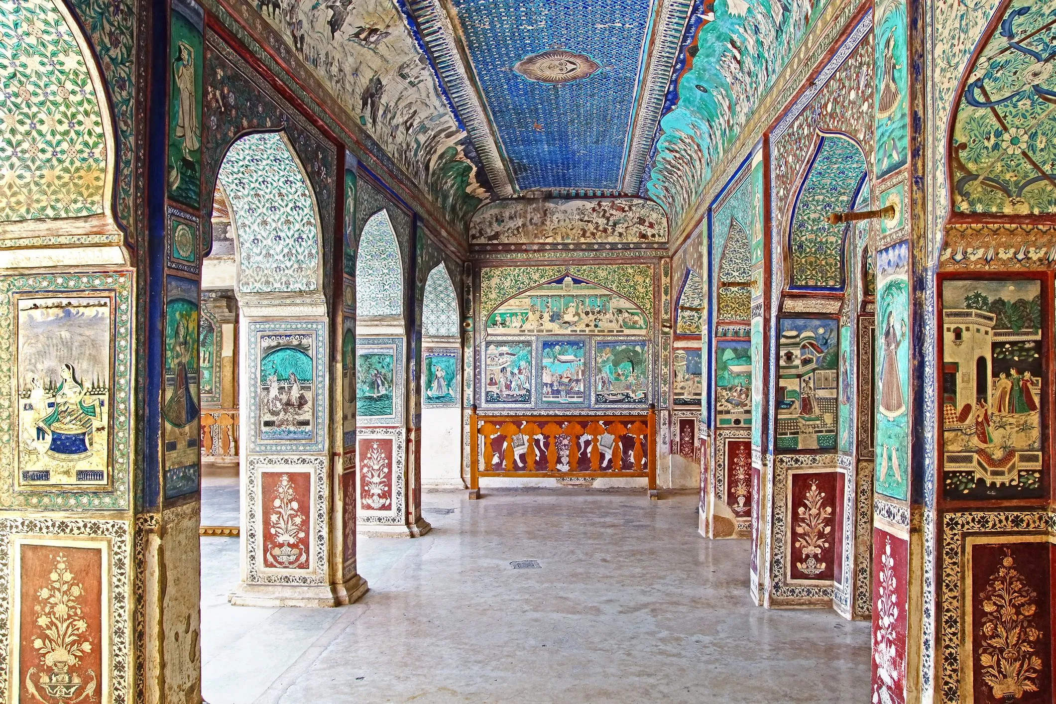 7-Days Golden Triangle with Bundi & Ranthambore tour from Delhi.