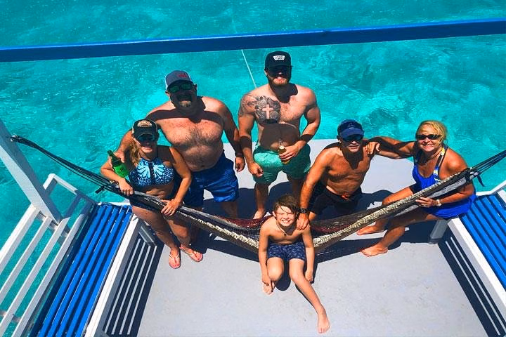 Cruise Passengers Group Snorkeling Trip Party plus Shuttle