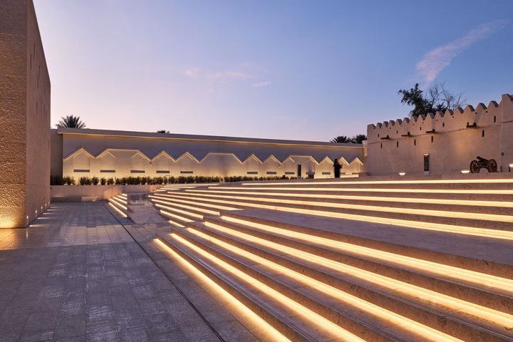 Al Ain city sightseeing small group day tour from Dubai
