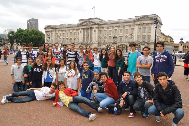 London 8 Day Tour with English Language Course