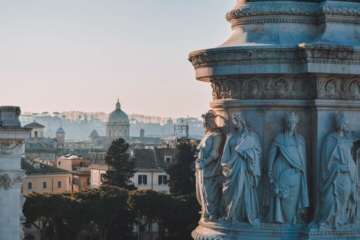 An Architectural insight of Rome on a Private Tour with a local