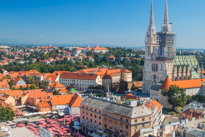 Layover in Zagreb a Private Tour with a local: Best Highlights of Zagreb