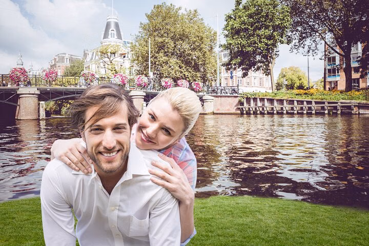 Backpacker's Private Tour of Amsterdam - Experience the best of everything