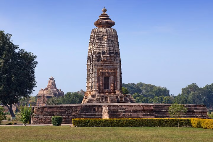 Best of Khajuraho (Guided Halfday Sightseeing Tour by Car)