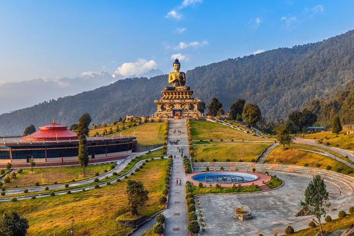 Highlights of Pelling with Budha Park (Guided Fullday Sightseeing Tour by Car)