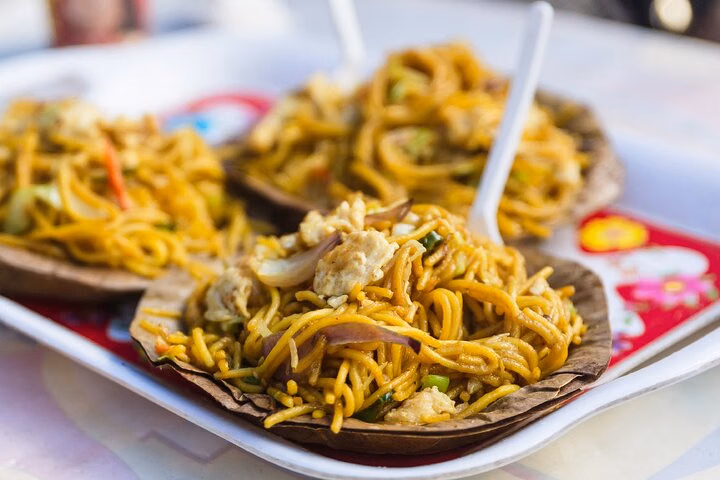 Gangtok Food Crawl (2 Hours Guided Local Food Tasting Tour)