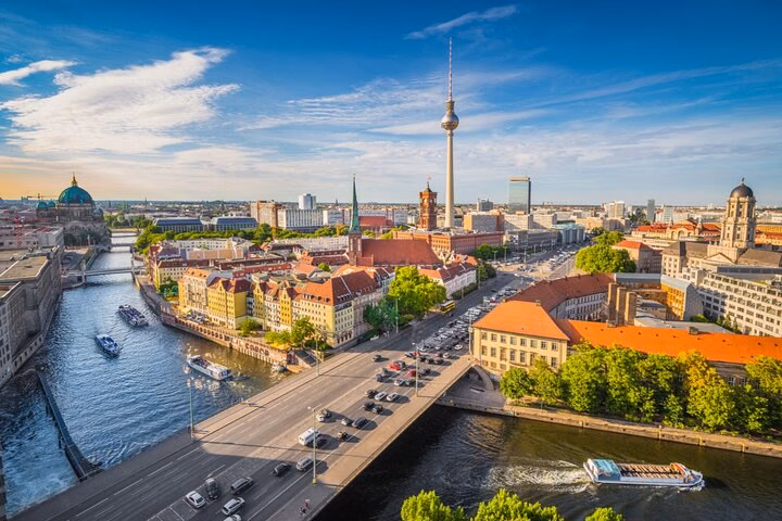 East Berlin Hidden Gems Outdoor Escape Game: The Sound of Freedom