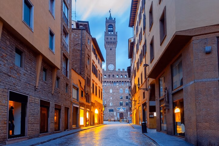 Florence Haunted Secrets: Echoes of the Dead Exploration Game