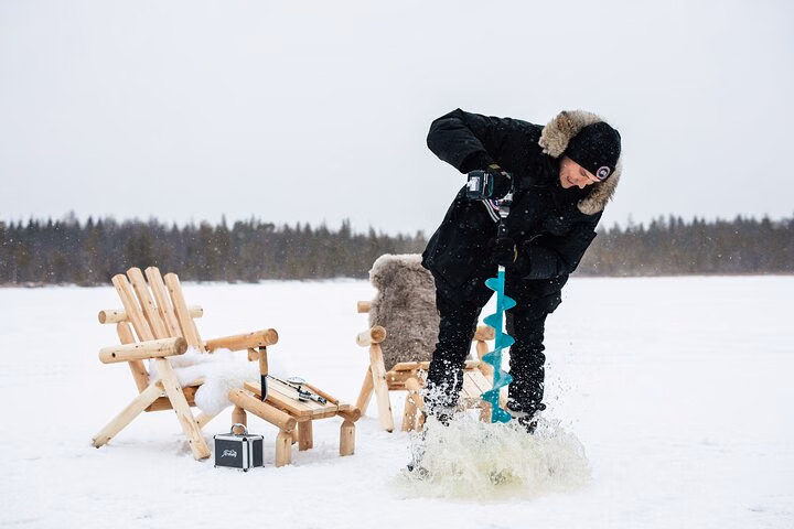 Icebreaker Expedition: Private Fishing & Igloo Gastronomy