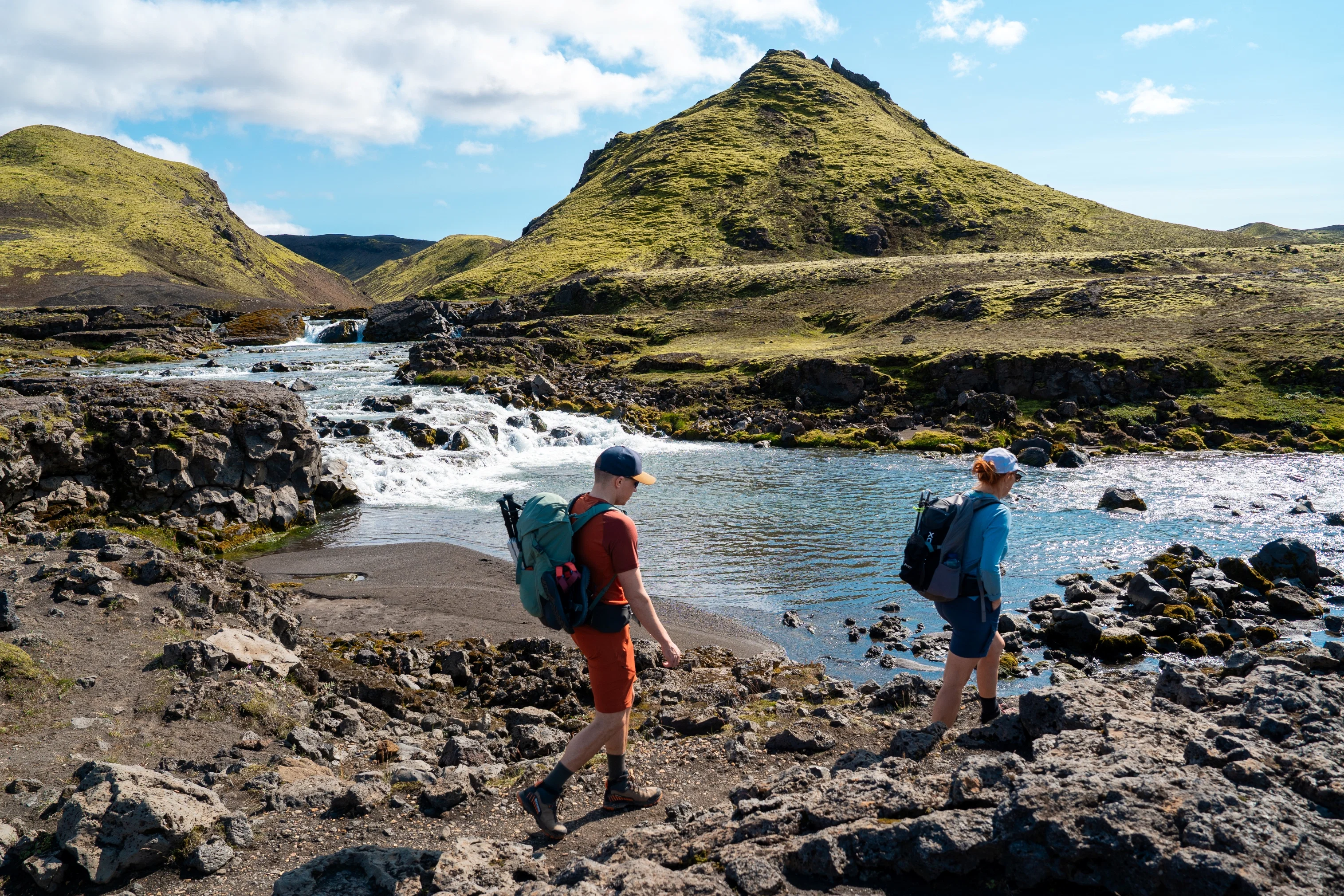 8 Day - Laugavegur trail, Golden Circle, south coast and glacier hike