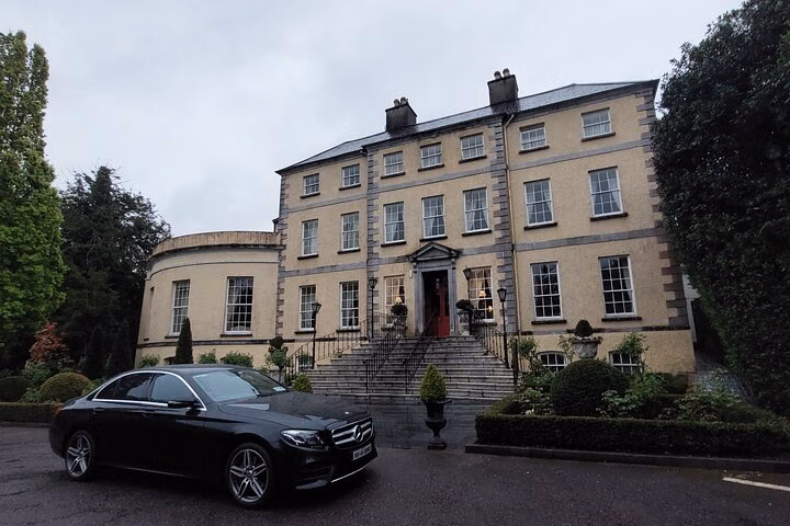 Maryborough Hotel & Spa to Dublin Airport Premium Car Service